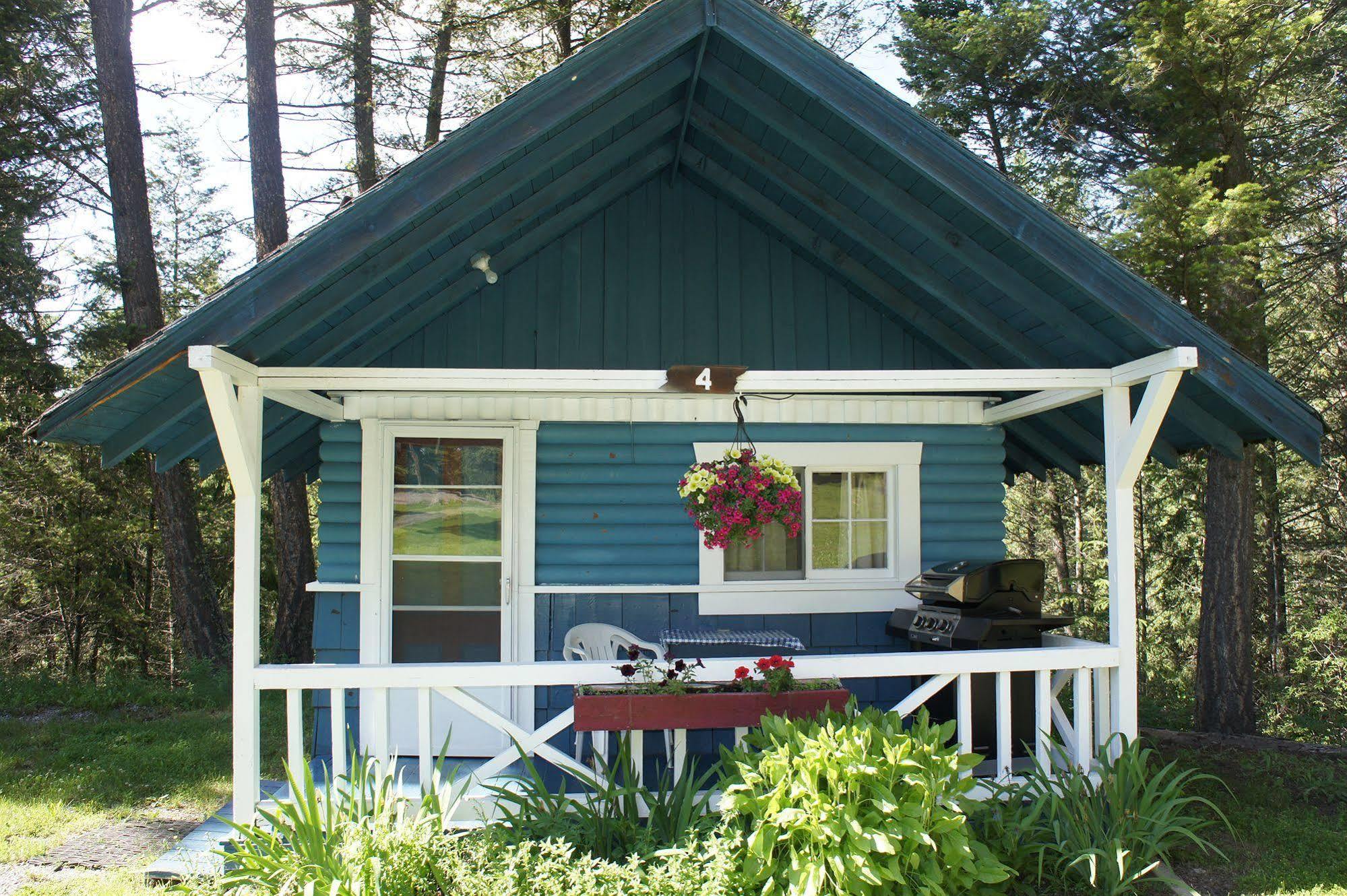 Fairmont Mountain Bungalows Fairmont Hot Springs Buitenkant foto